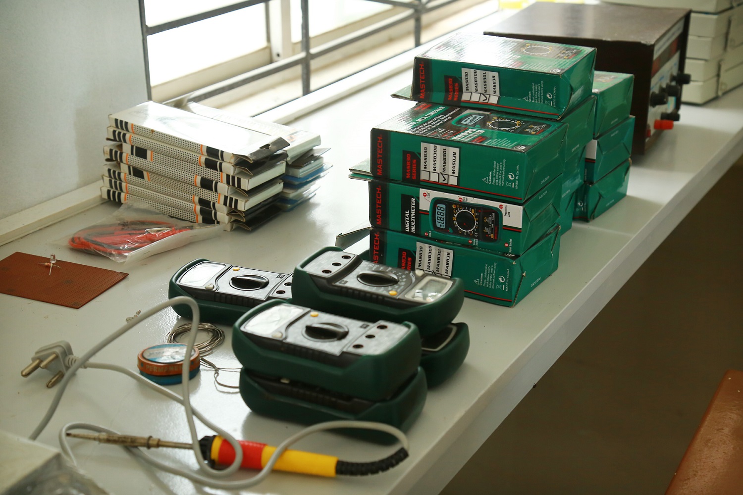 ENGINEERING PRACTICES LABORATORY